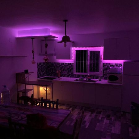 Casa Rural Malaga Monkey Love Con Jacuzzi Iznate Kültér fotó