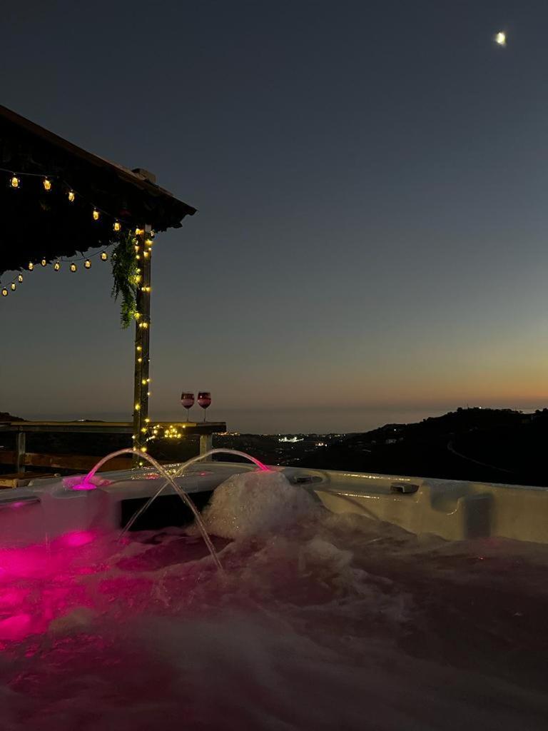 Casa Rural Malaga Monkey Love Con Jacuzzi Iznate Kültér fotó